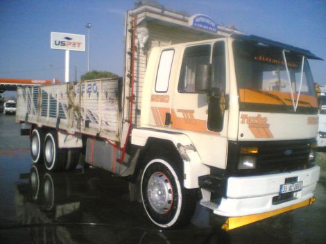 Ford 2520